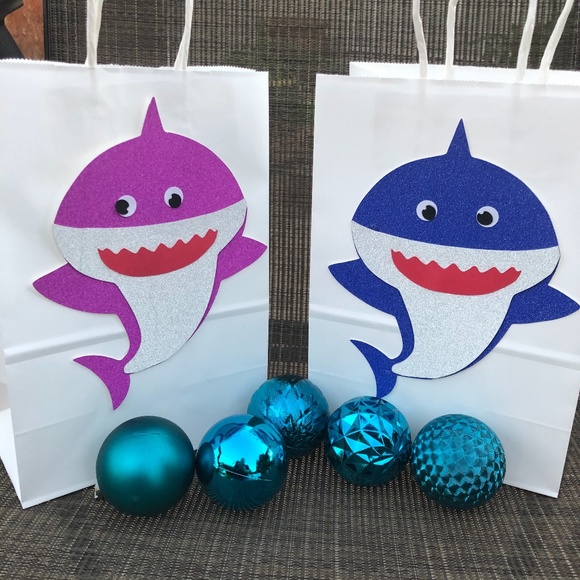 baby shark favor bags set of 12 - Picture 1 of 3